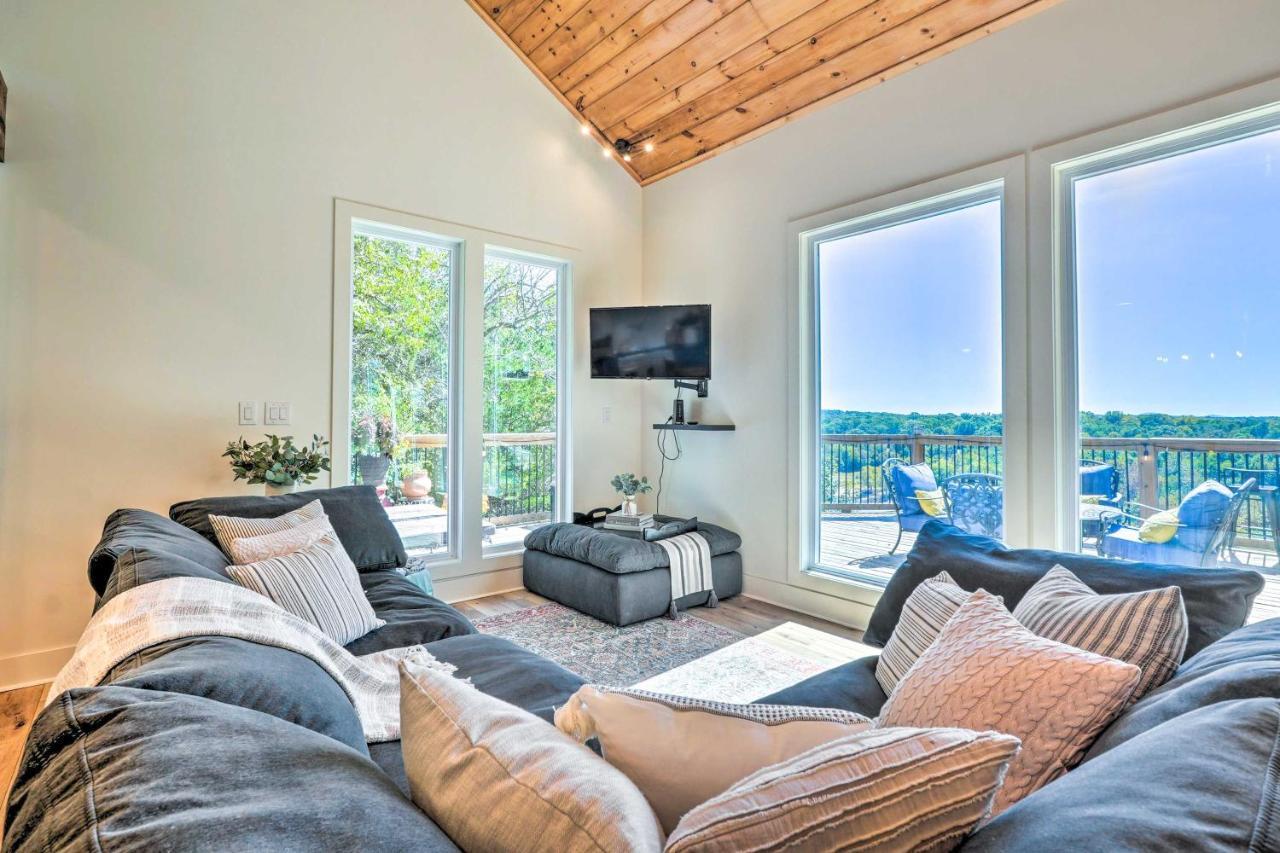 Colorful Golden Getaway With Panoramic Views! Villa Exterior foto