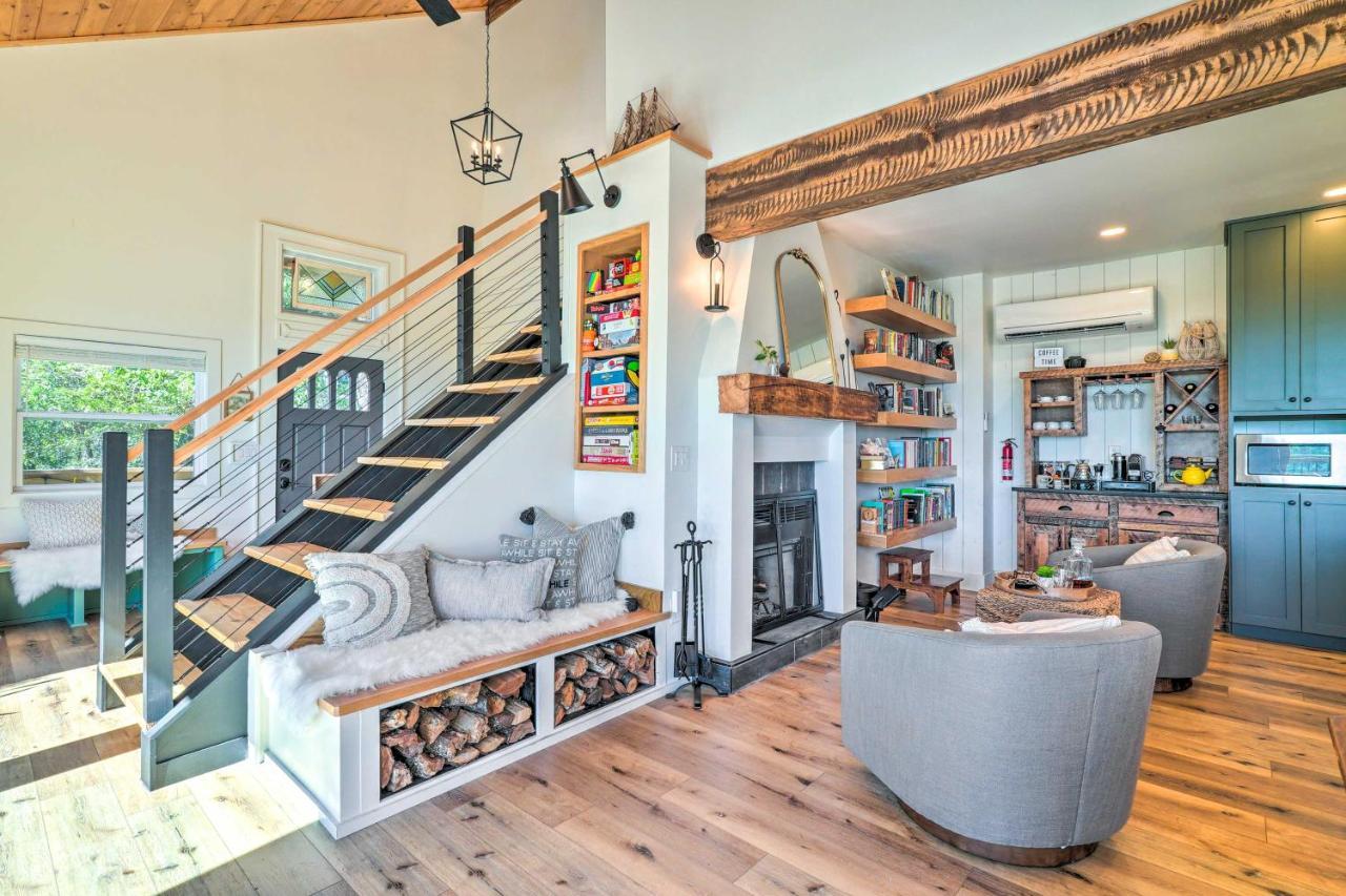 Colorful Golden Getaway With Panoramic Views! Villa Exterior foto